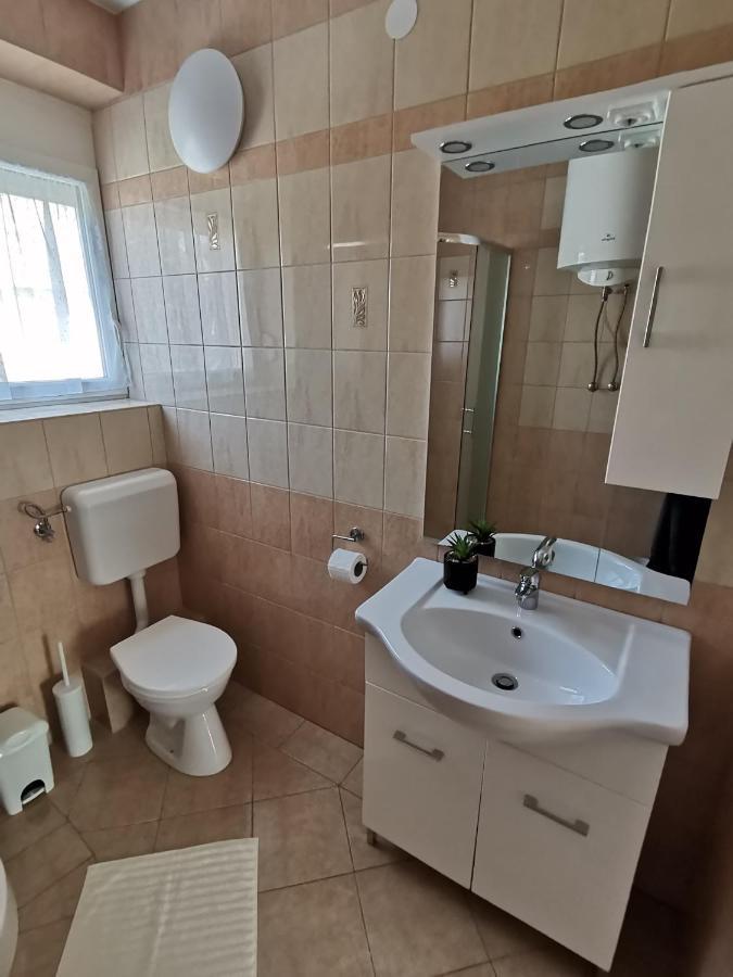 Lea Apartman Harkány Exteriör bild