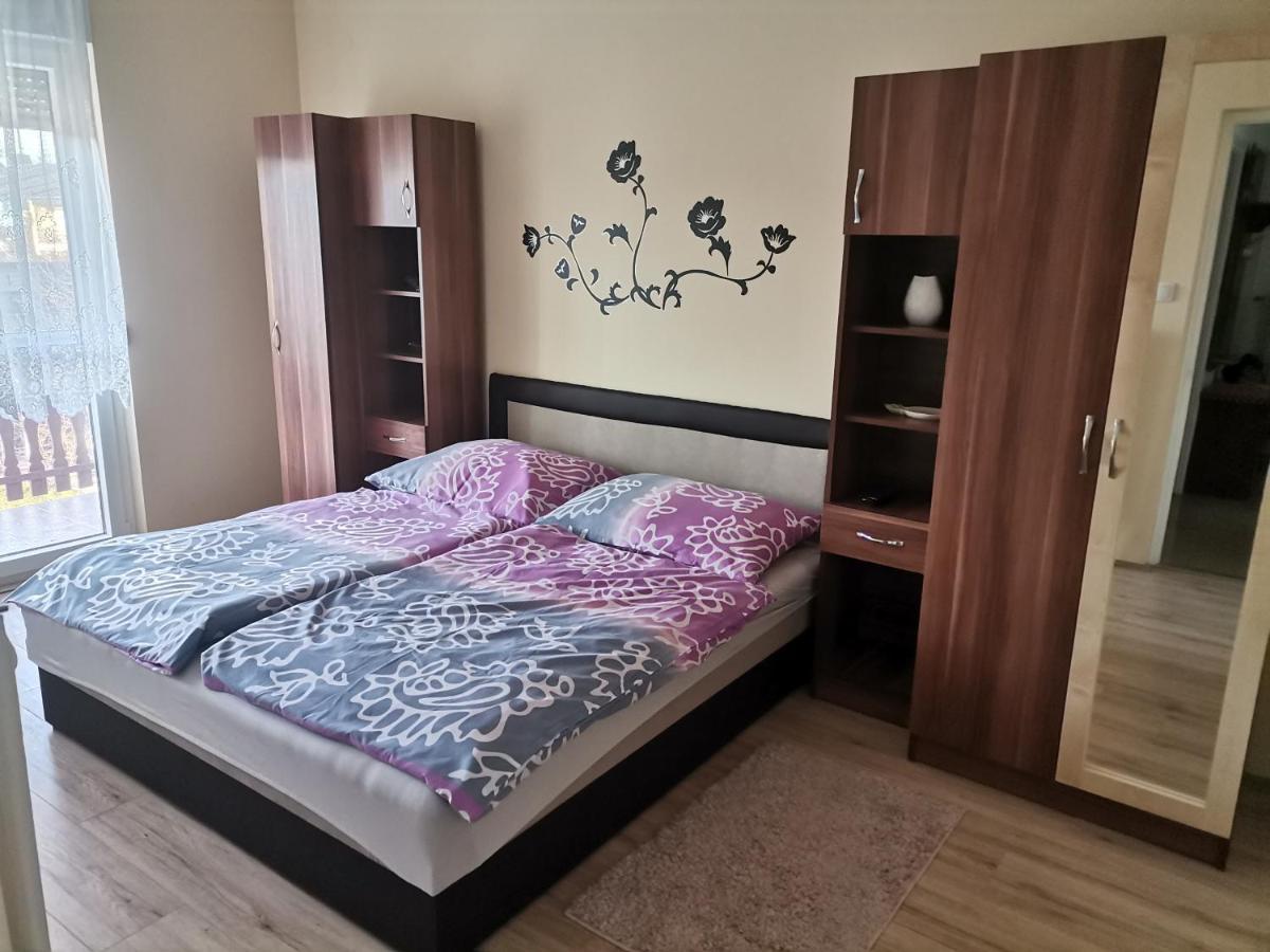 Lea Apartman Harkány Exteriör bild