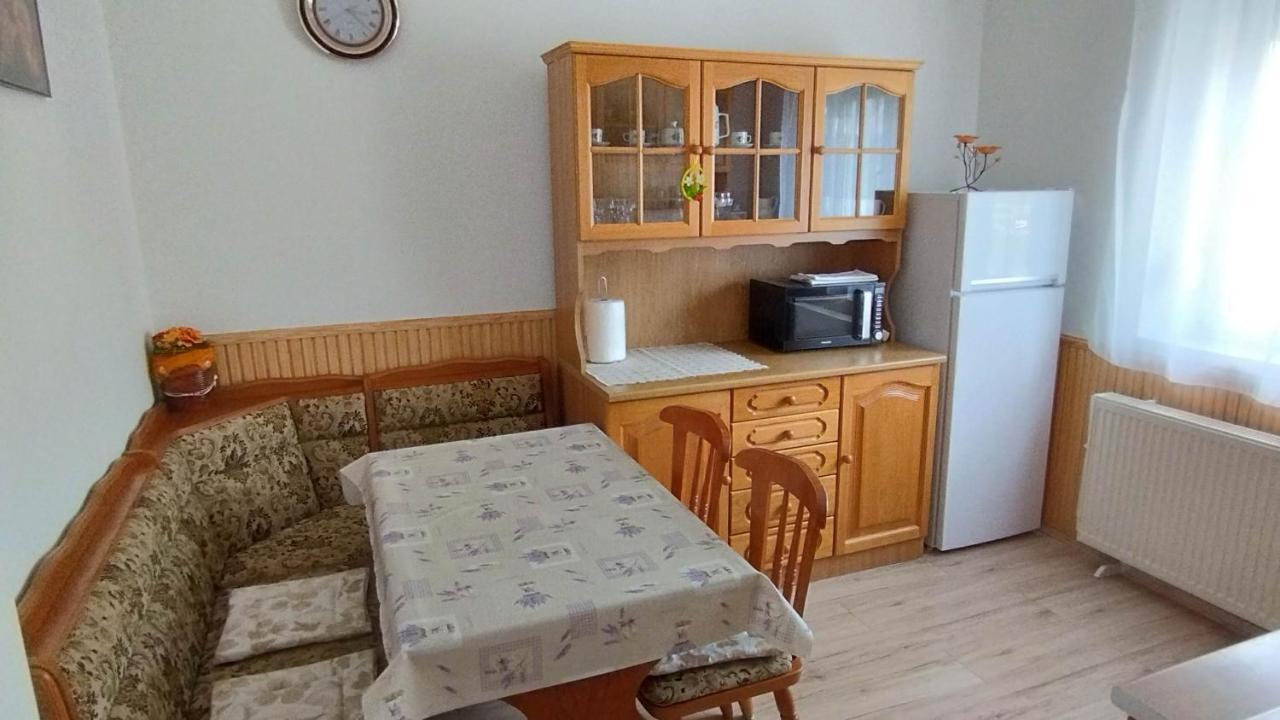 Lea Apartman Harkány Exteriör bild