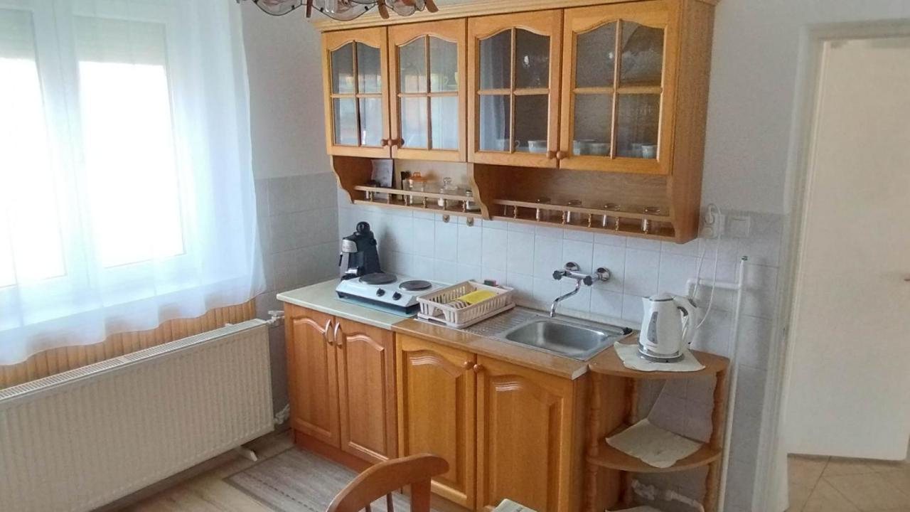 Lea Apartman Harkány Exteriör bild